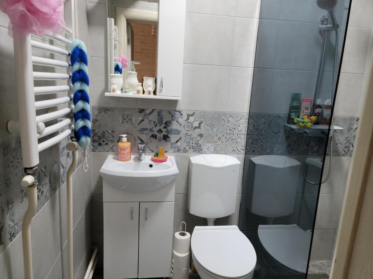 Apartman "Garden" Novi Sad Luaran gambar