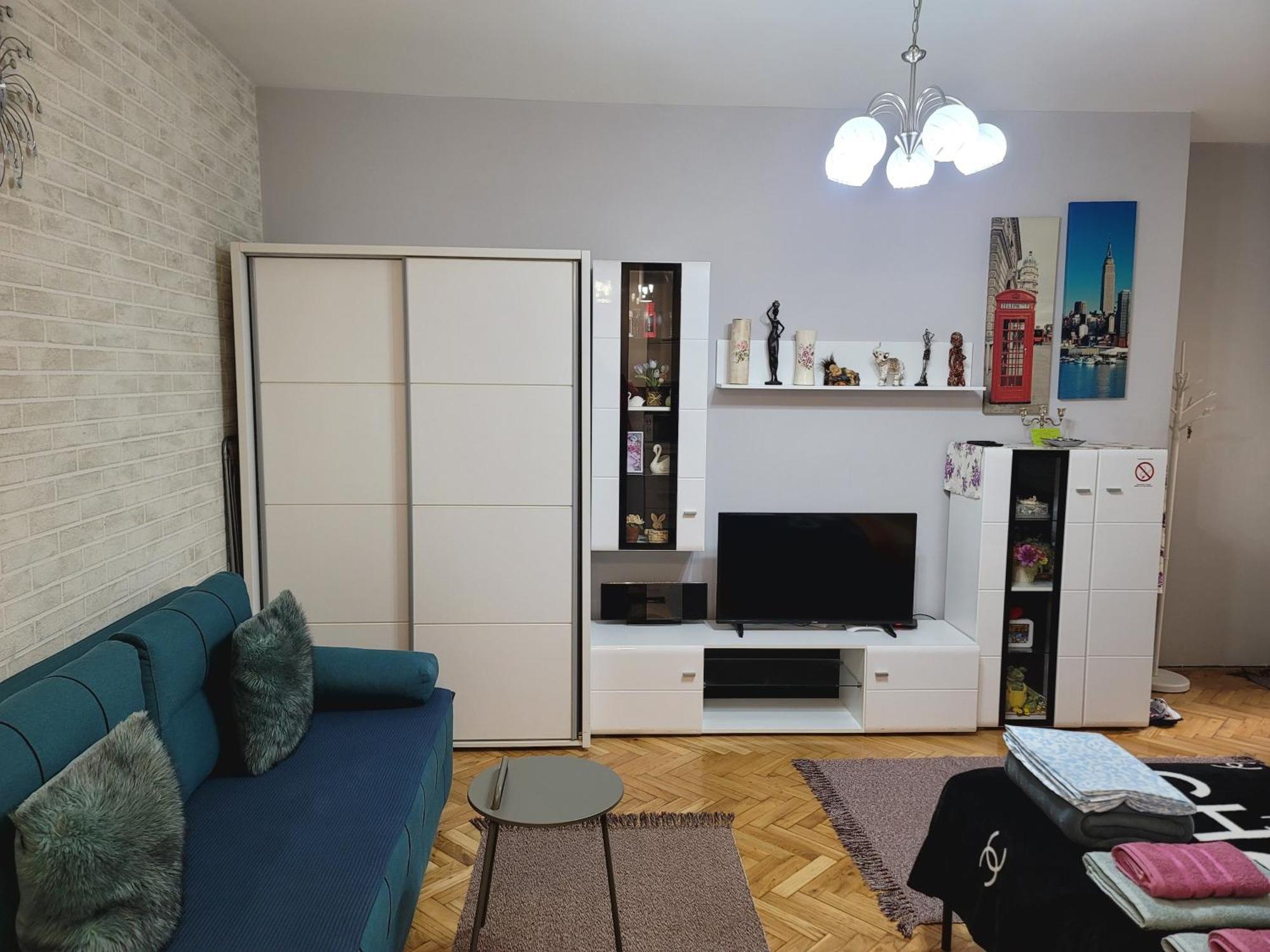 Apartman "Garden" Novi Sad Luaran gambar